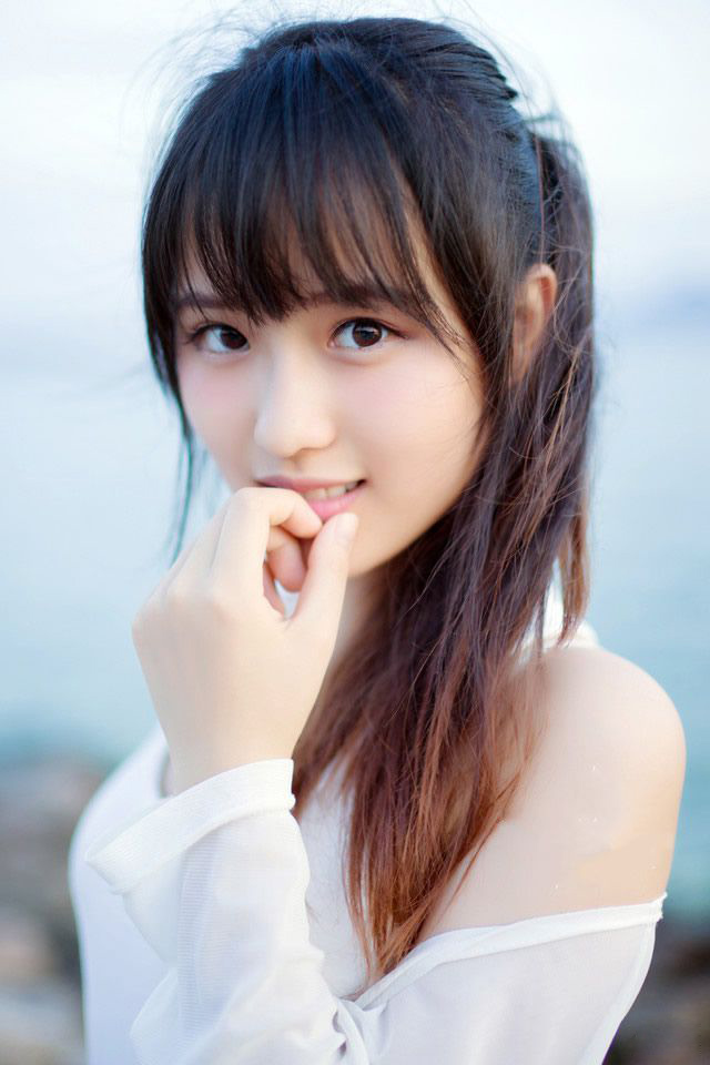 梦想绿色的校园，永远有浓厚的书香;梦想阳光的校园，永远有关爱的永恒。